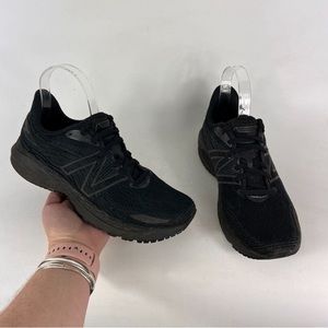 New Balance Fresh Foam 860 women's size 8.5 triple black running sneakers shoes